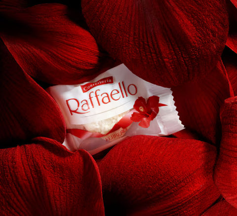 Raffaello Gift Cube 18pcs